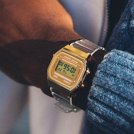 Watch CASIO A168XESG-9AEF