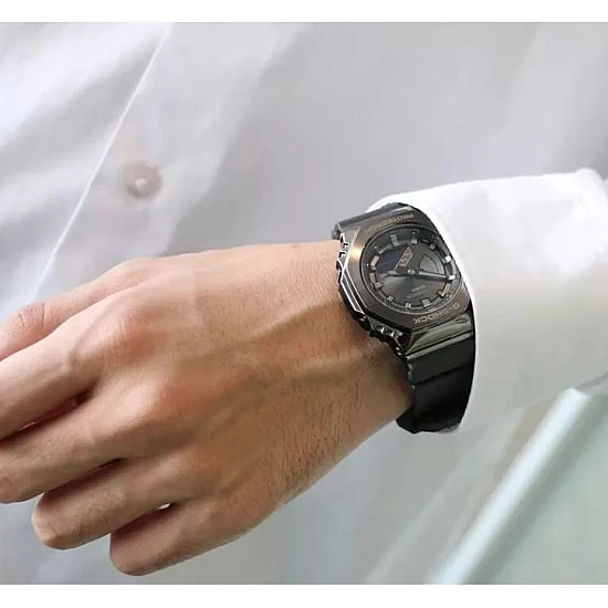Watch CASIO GM-S2100B-8AER Watch CASIO GM-S2100B-8AER