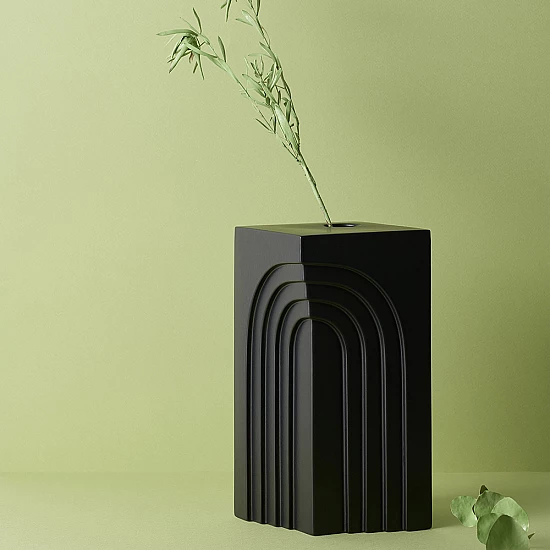 Ваза SEMI-ARCH чорна Ваза SEMI-ARCH чорна
