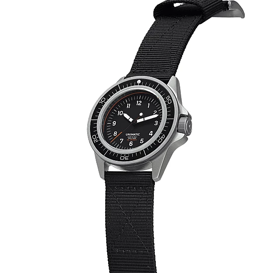 Годинник UNIMATIC Watch Kit UT1 UWK-UT1 Годинник UNIMATIC Watch Kit UT1 UWK-UT1
