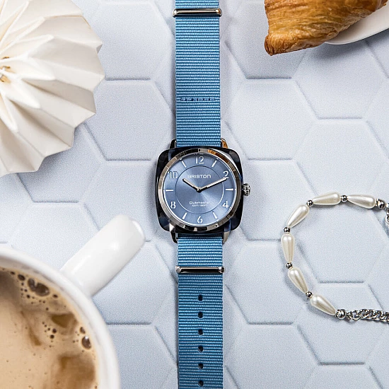 Годинник BRISTON Clubmaster CHICHM Steel 36 BLUE TORTOISE acetate Ice blue sunray Годинник BRISTON Clubmaster CHICHM Steel 36 BLUE TORTOISE acetate Ice blue sunray