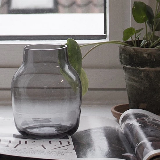 Ваза Silent Vase-Grey Muuto